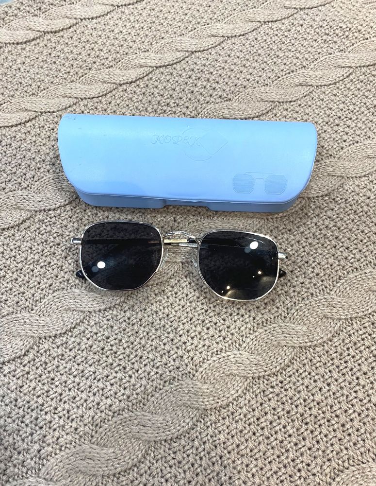 Men & woman sunglasses