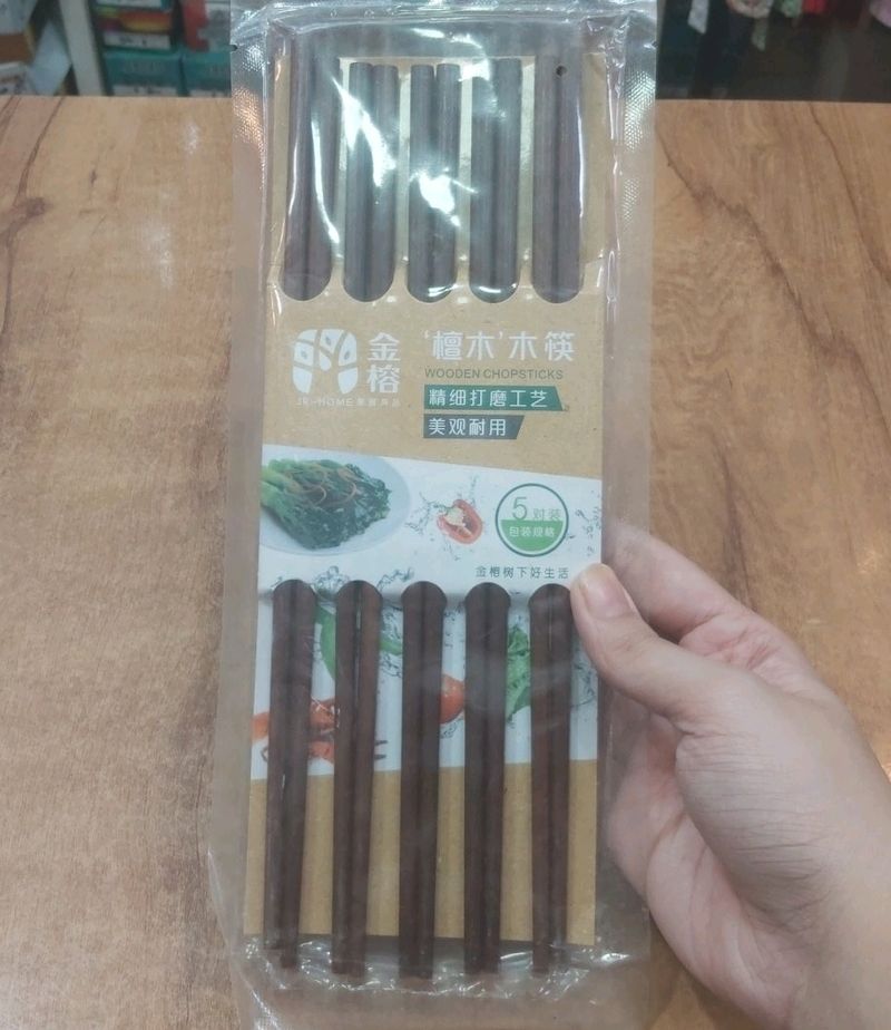 5 Pairs Of Wooden Chopsticks