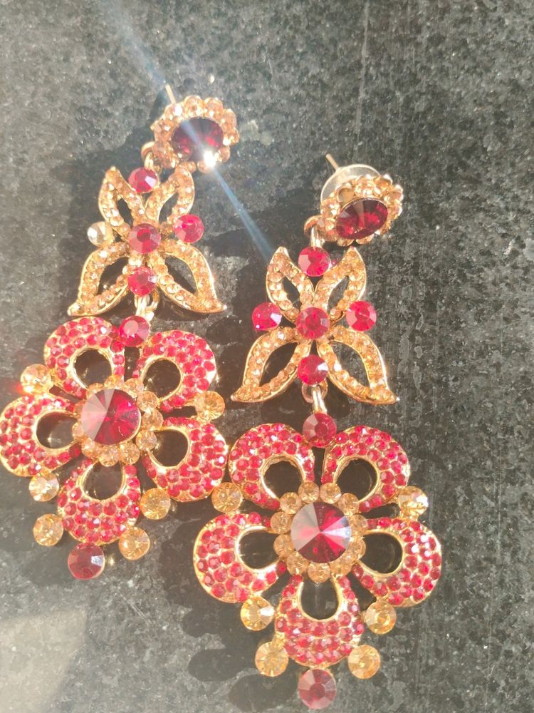 Stone Red Earrings