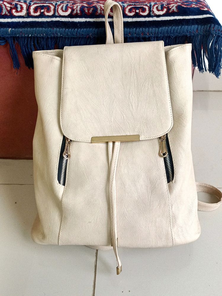 Cream Colour Fashionable Backpack For Women/Girls