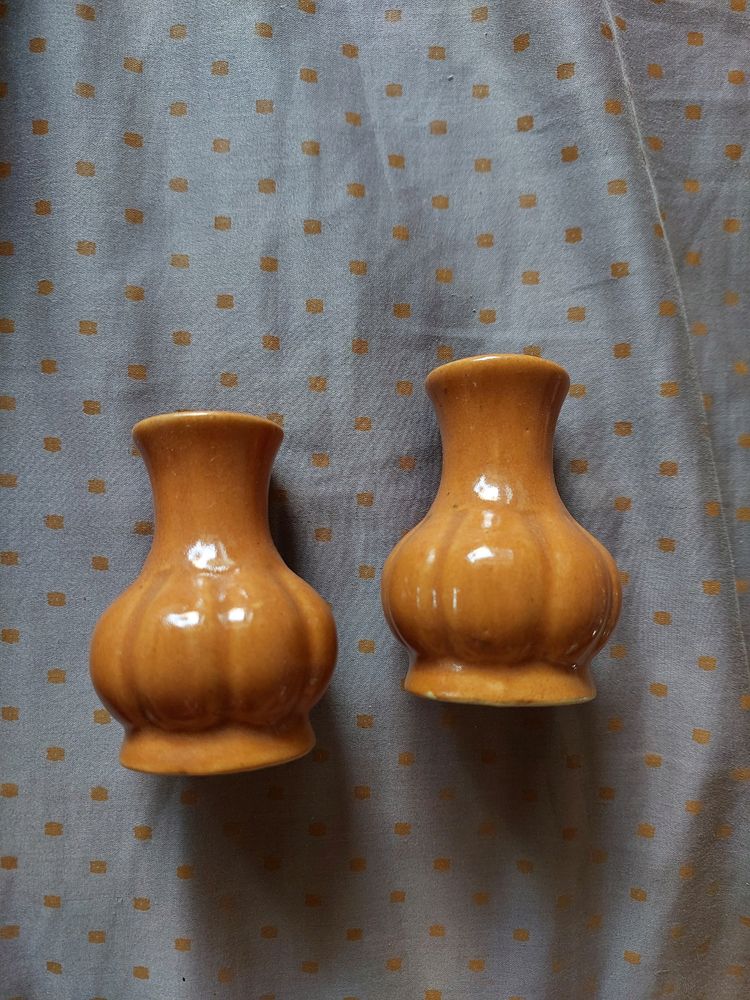 Set Of 2 Vase!