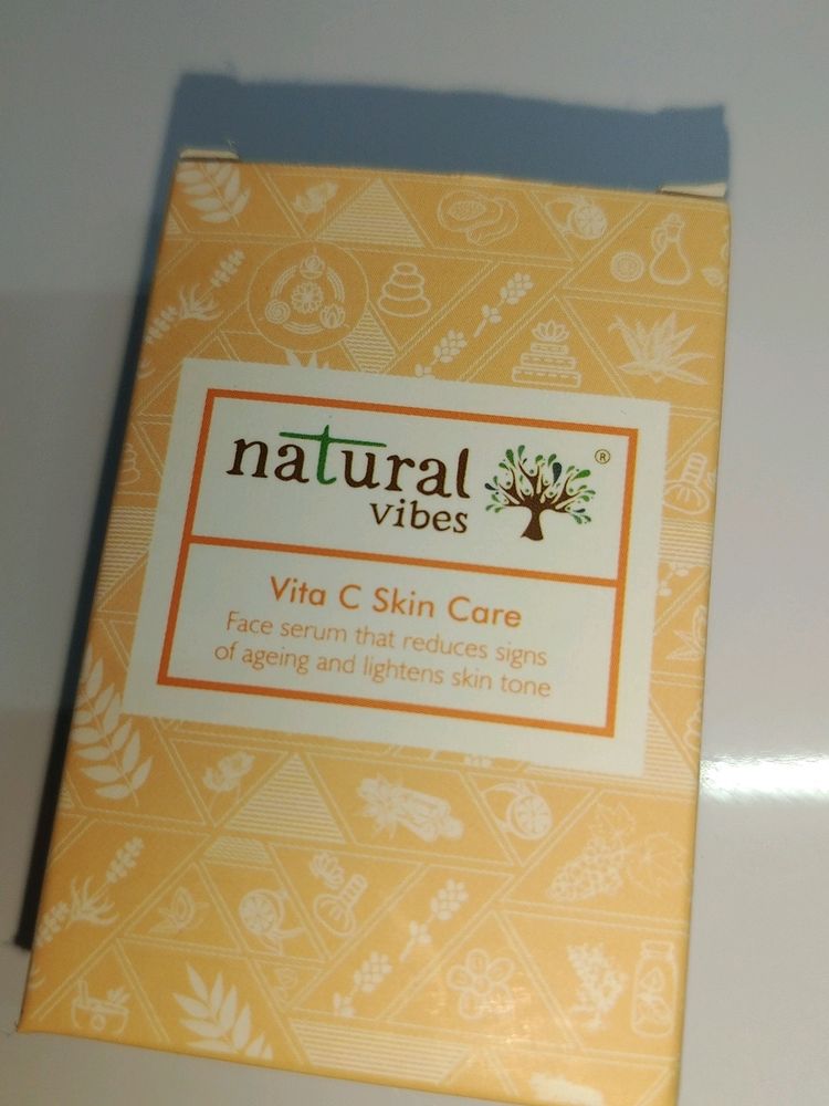 Natural Vibes Vitamin C Serum