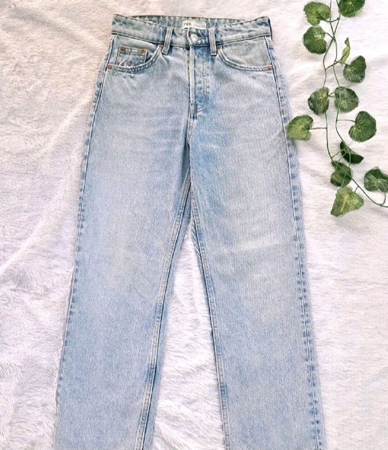 Zara Straight Fit Jean