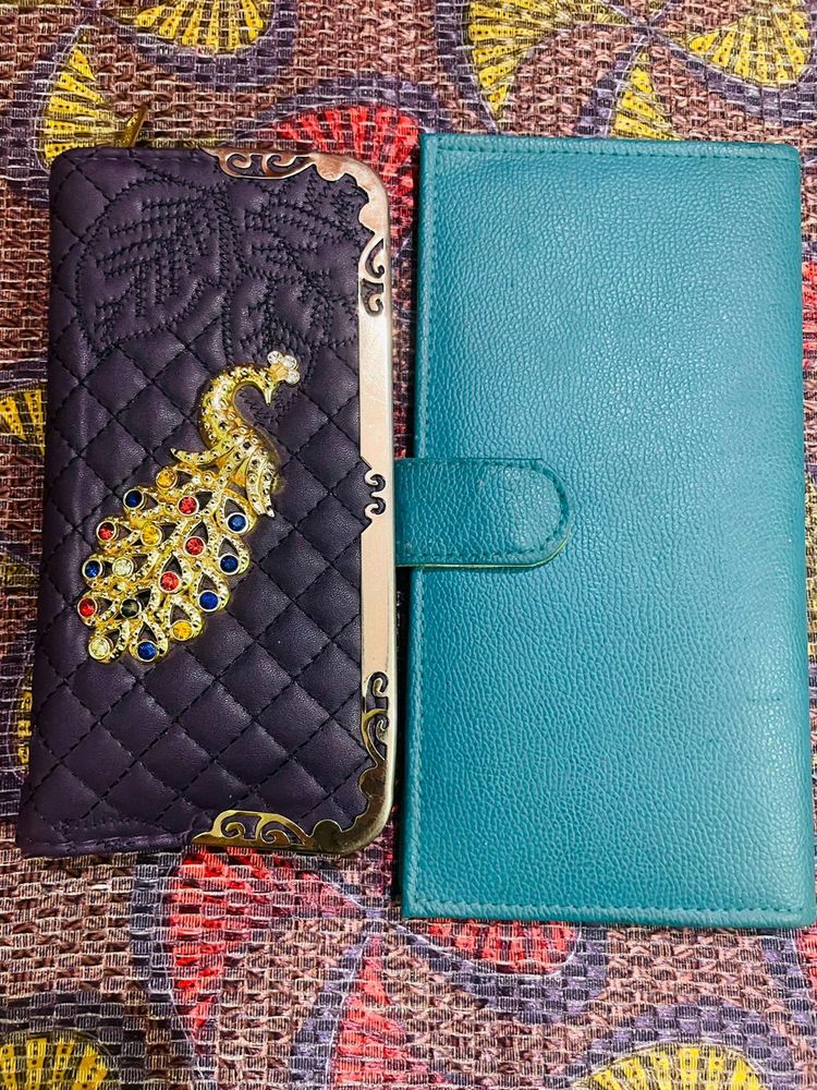 dark purple colour wallet and blue colour wallet