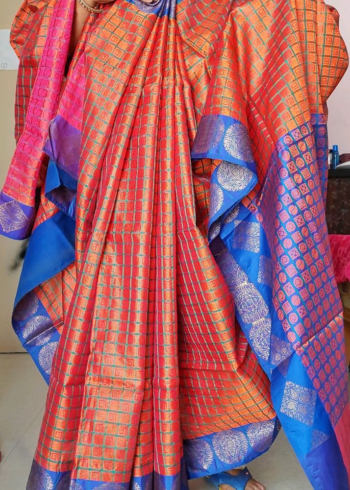 Orange & Blue Unique Shade Saree 💜