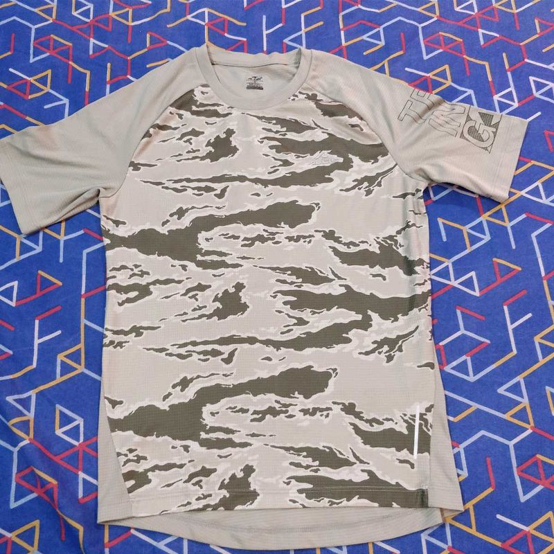 Combo Of Camo T Shirt 36" & Shorts 30"