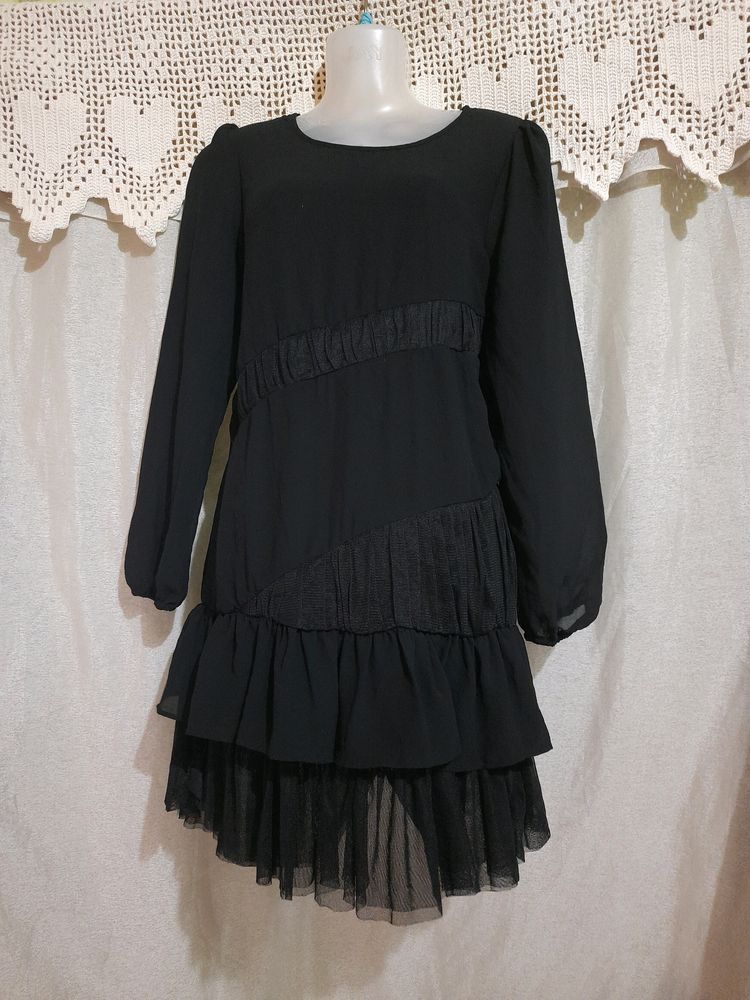 Black Flared Long Sleeves Dress