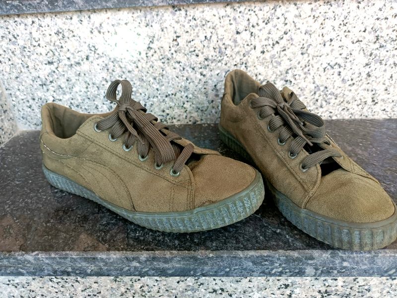 Best Olive Colour Sneakers