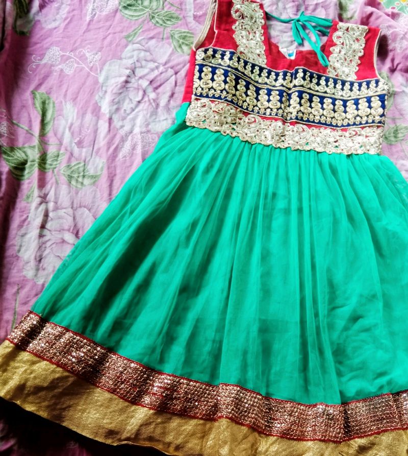 Traditional Dress For Girl Kids