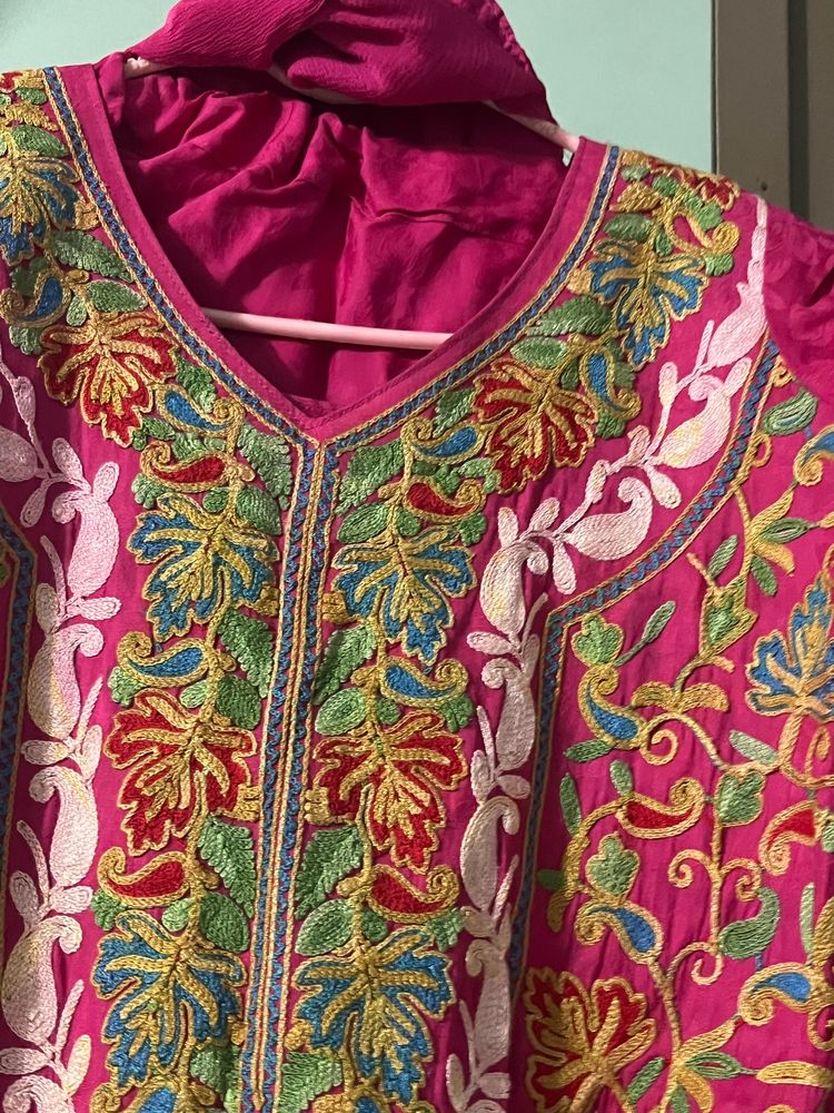 Full Stich Kashmiri Suit With Duppata