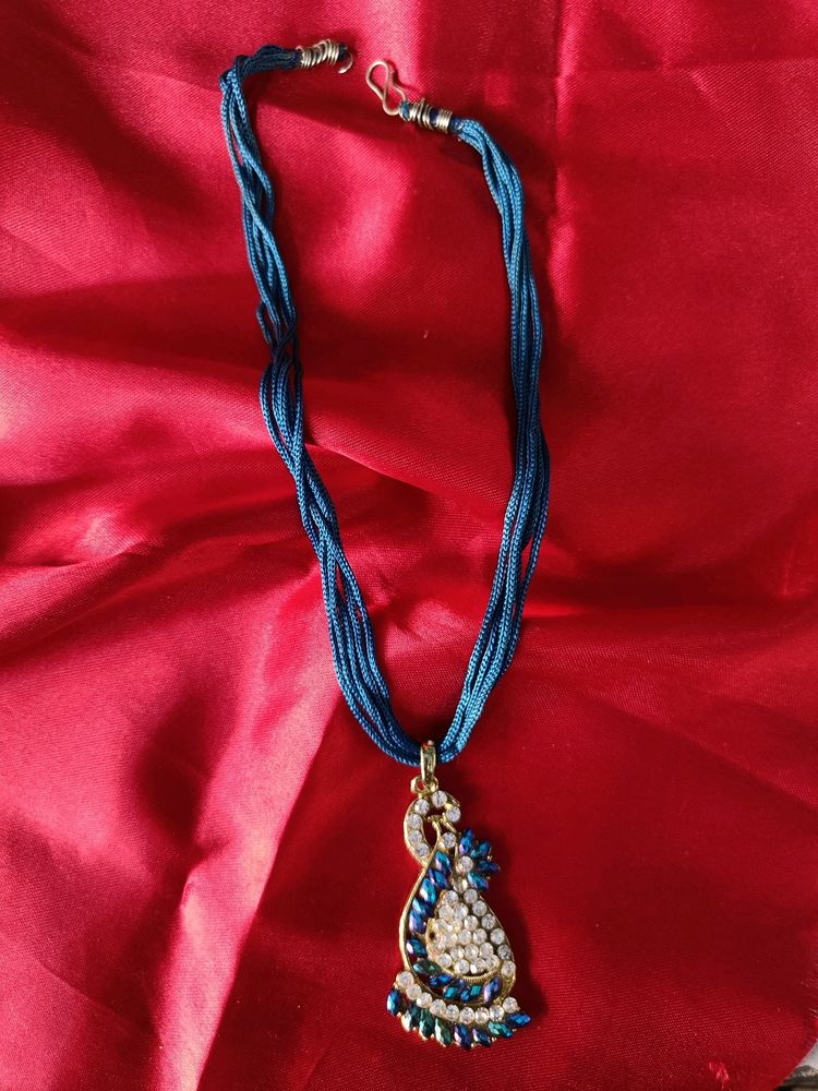 Peacock Blue Pendant Chain