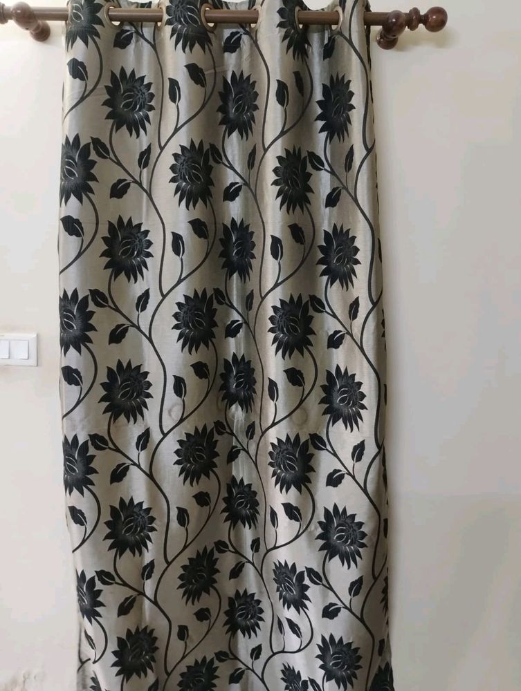 Beautiful Floral Design Curtain - Single Piece