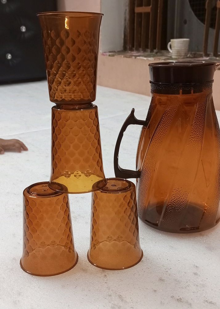 Plastic Jug Nd Glass Set