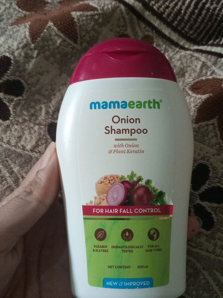 Mamaearth Onion Shampoo For Hair Fall Control