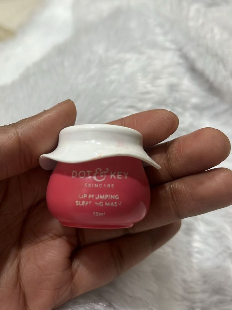 dot & key lip plumping sleeping mask