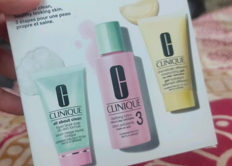 Clinique Skin Care Kit.