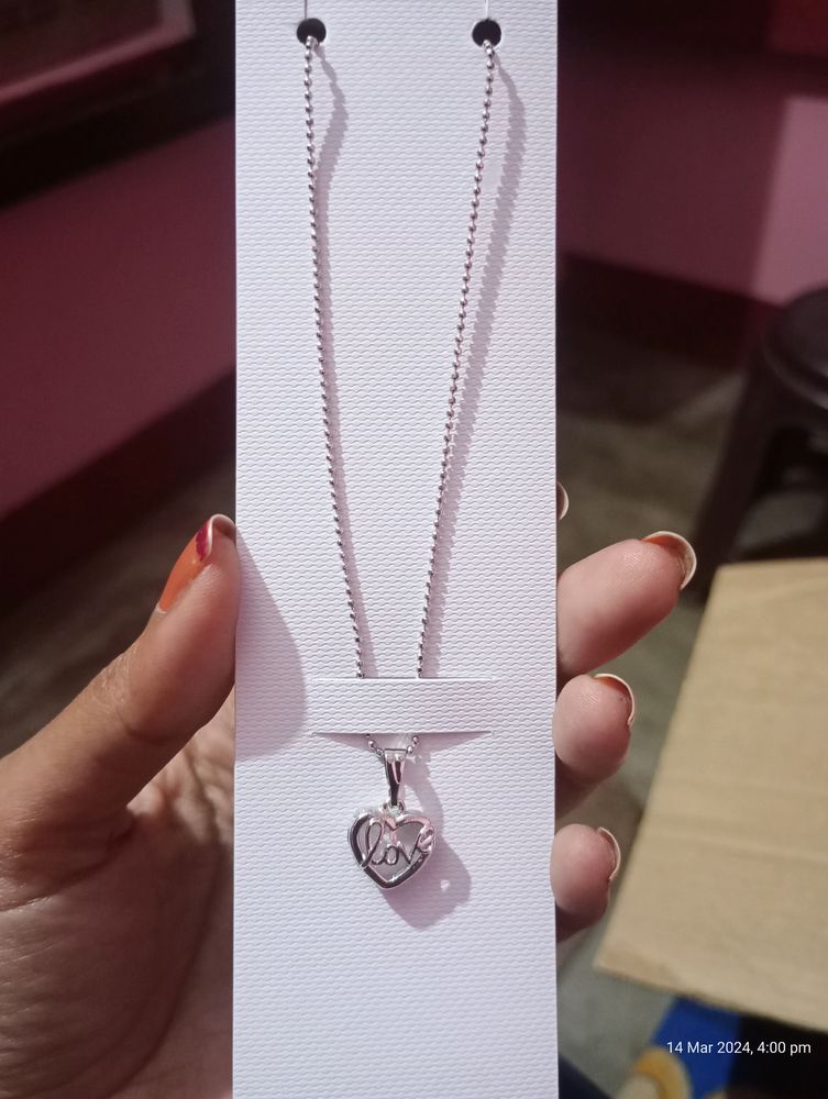 Korean Love Pendant