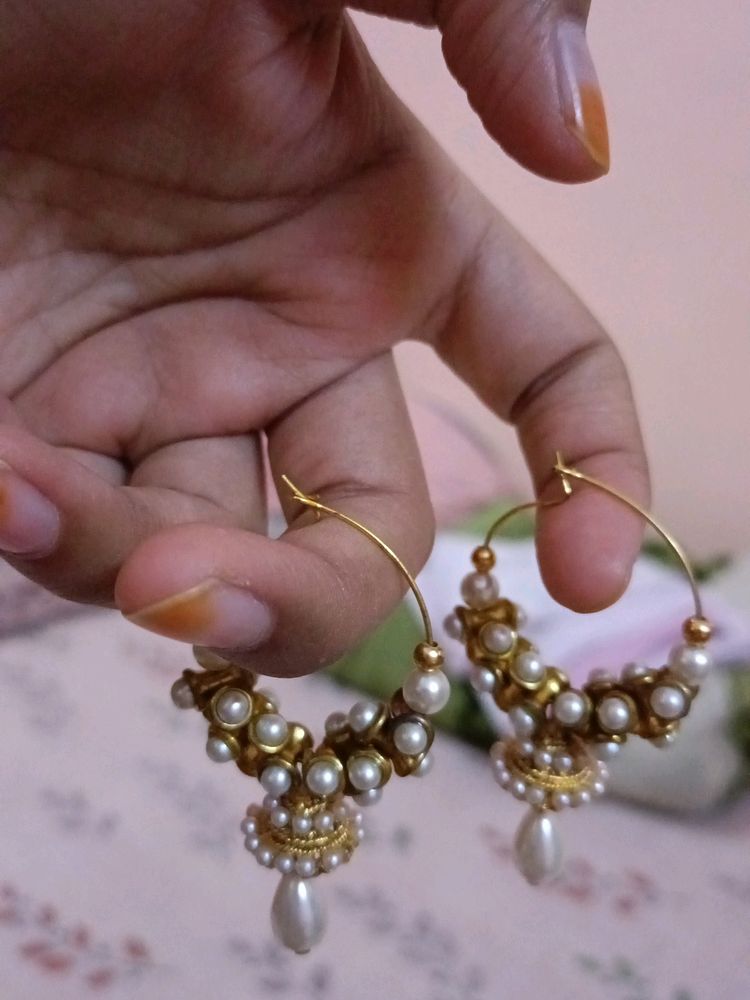 Earings