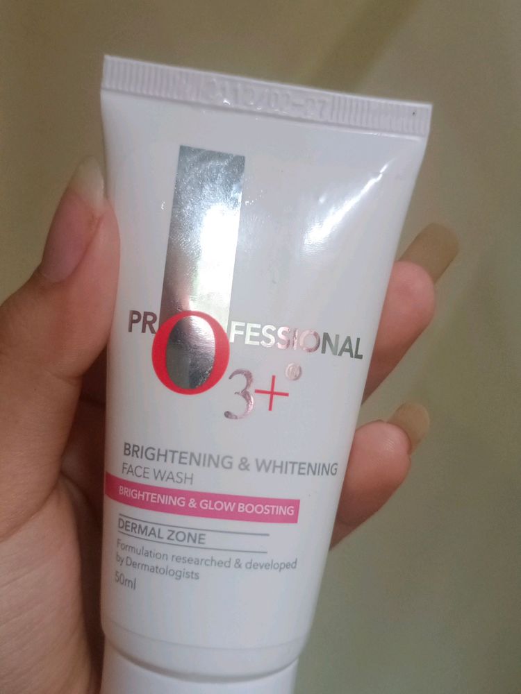 O3+ Brightening and Whitening Face Wash