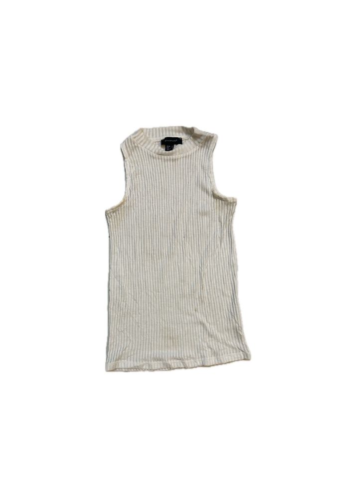 sleeveless tank