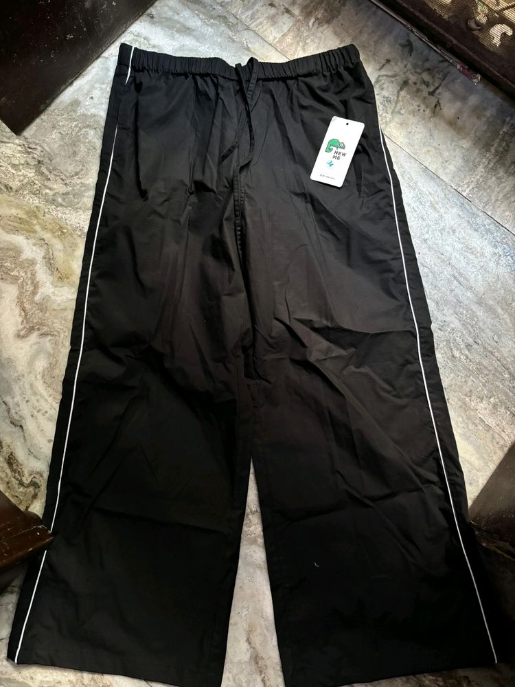 Newme Track Pant