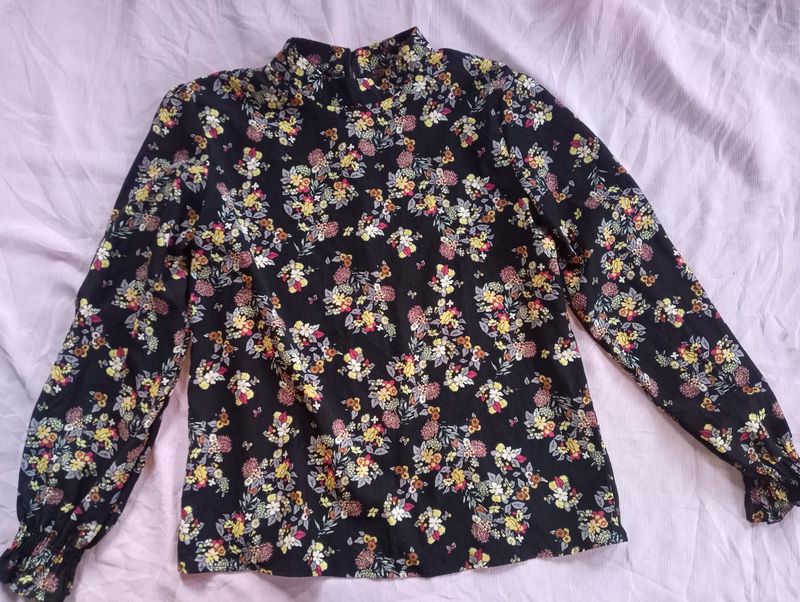 Women's Floral Top