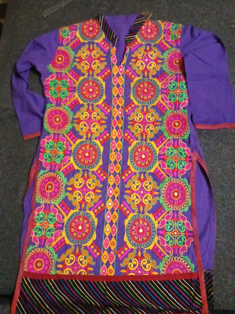 Embroided Cotton Kurti Kashmiri