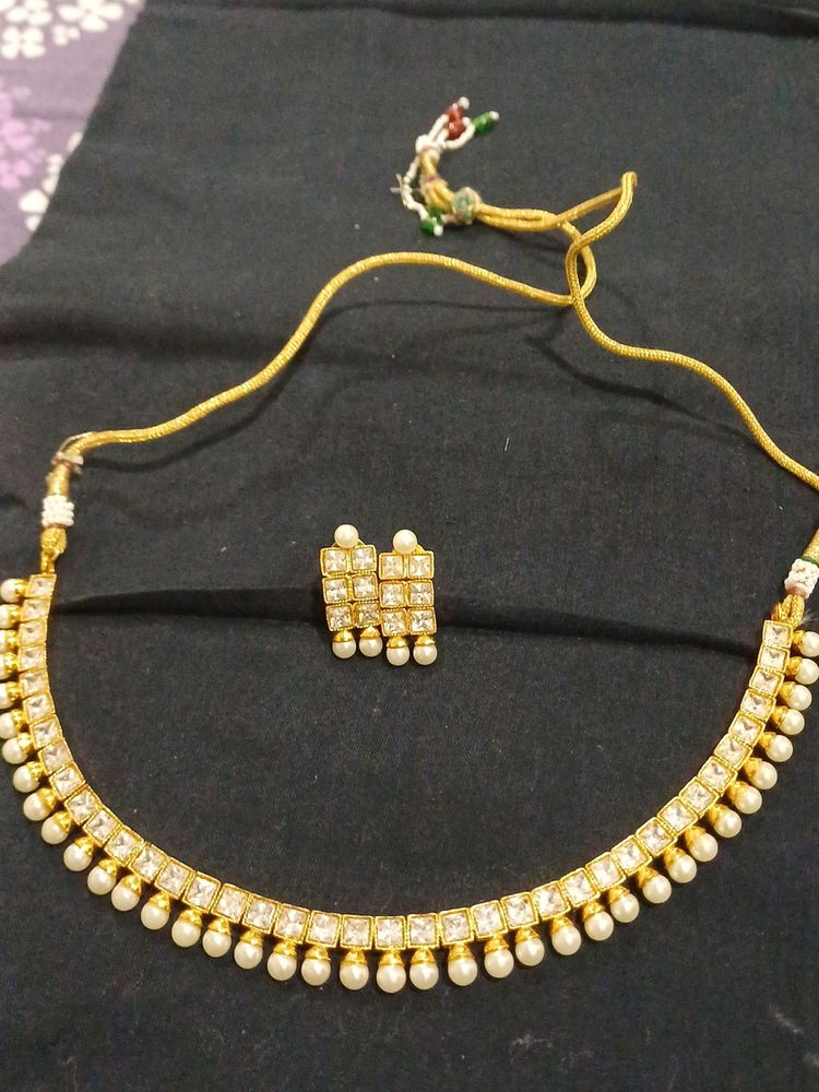 Beautiful Neck Set