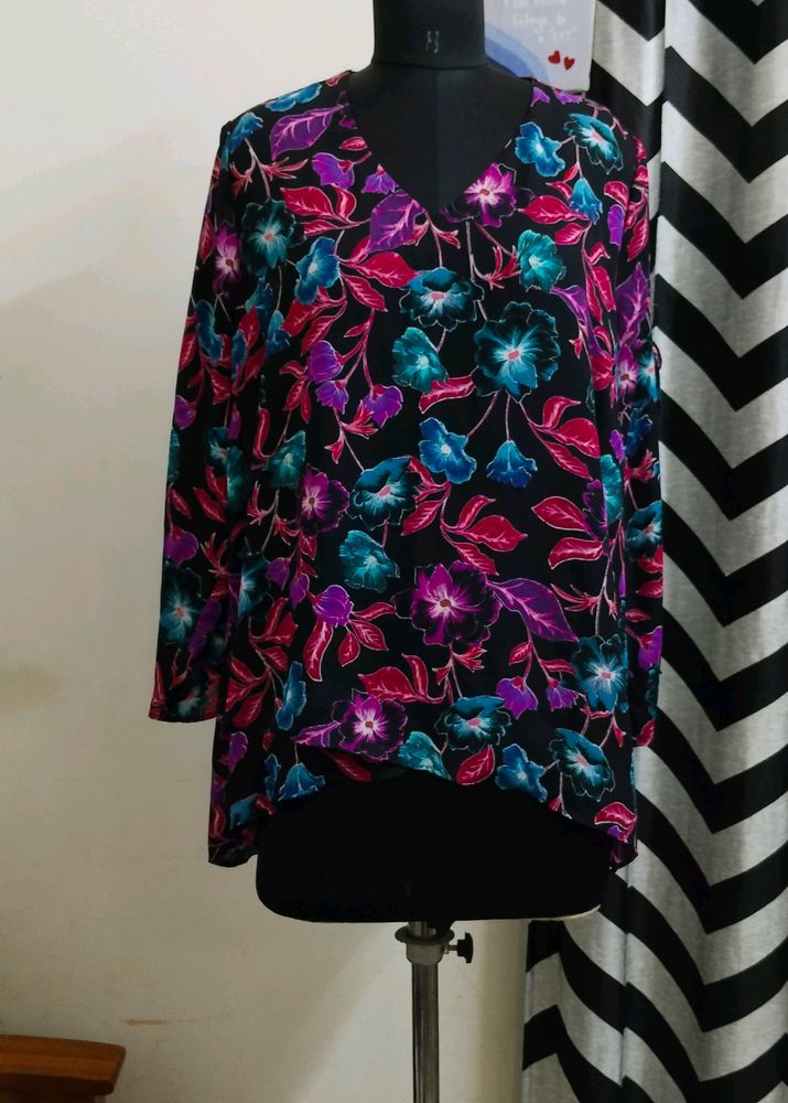 Plus Size Floral Top