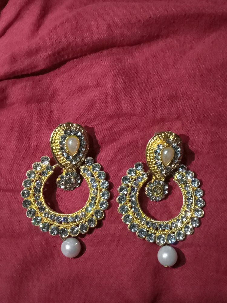 Earings