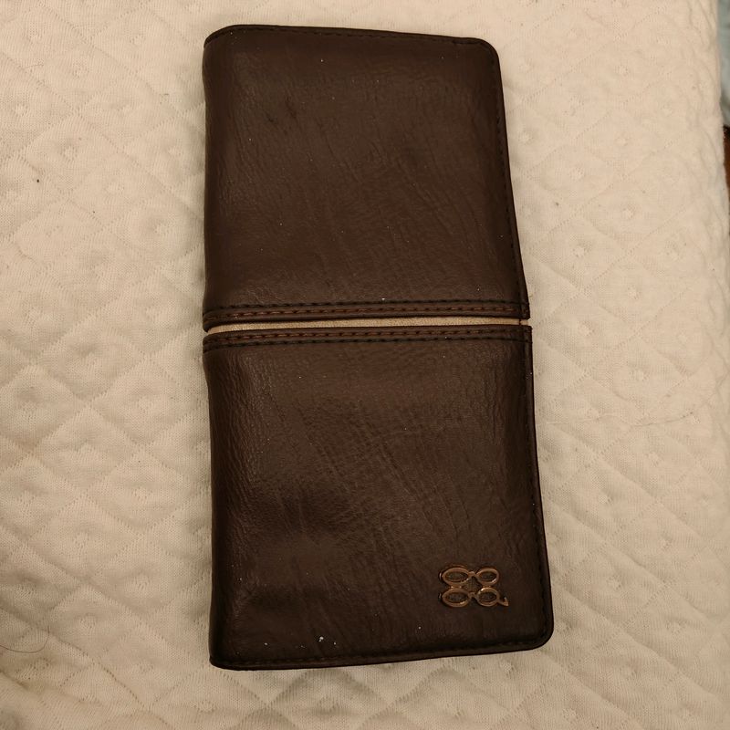 Amaro Brown Wallet From Baggit In Good Condition