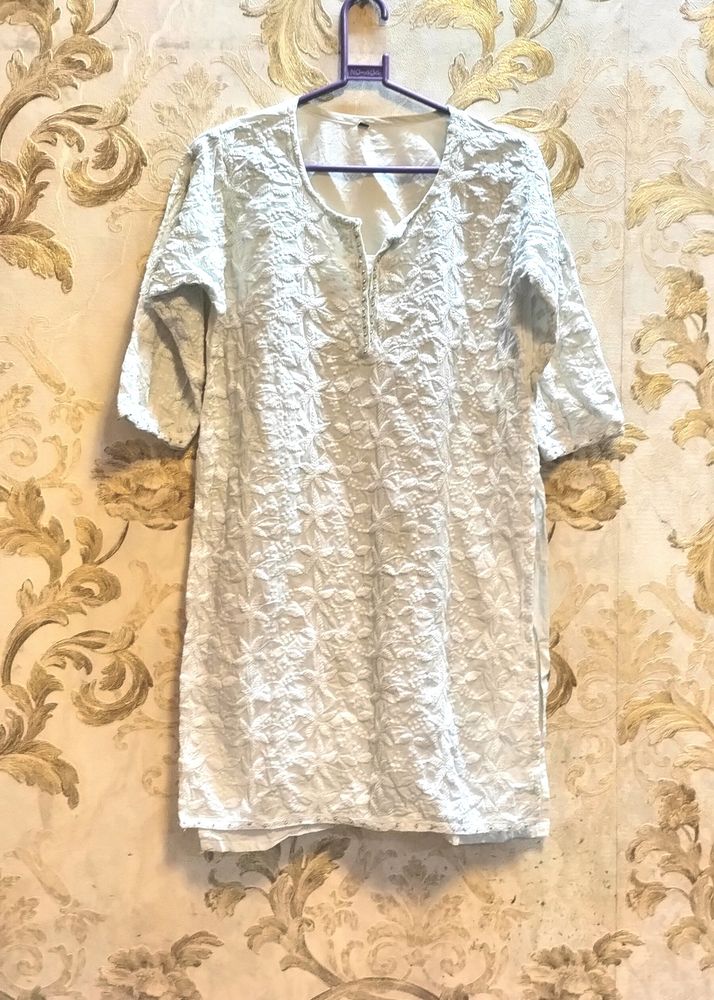 Cotton Chikankari Kurti.Size Xl(38).