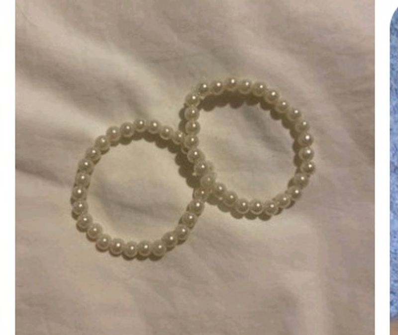 White Pearl Bracelet Set