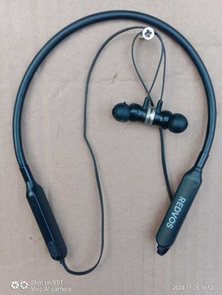 REDVOS skul-30 Bluetooth Neckband