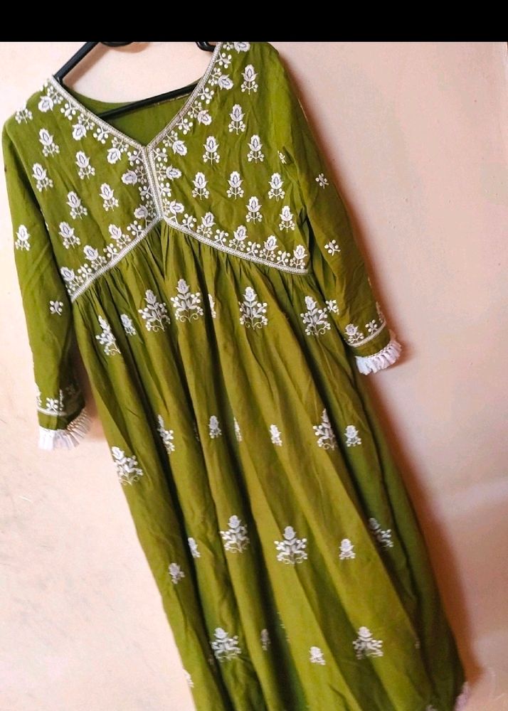 Combo Of 5 Kurthi And 1 Lehanga