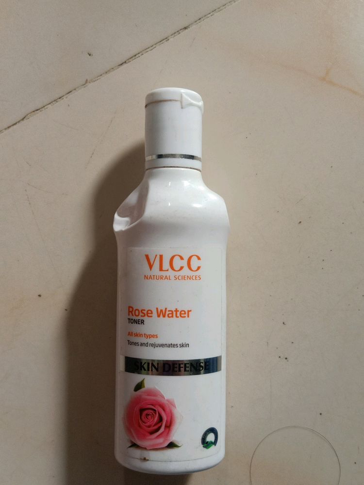 VLCC Rose Water