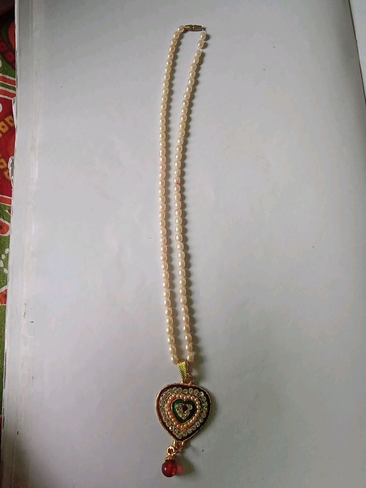 Heart Shape Pendant Necklace