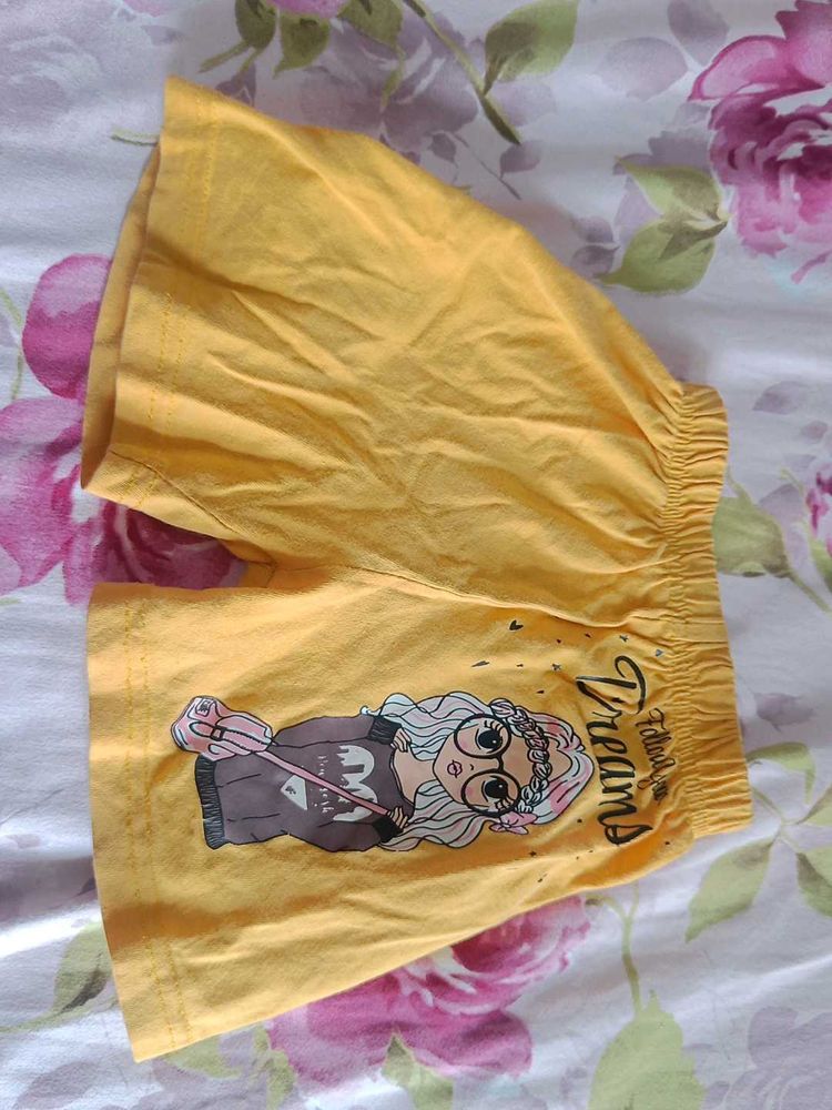 Printed Doll Yellow Shorts