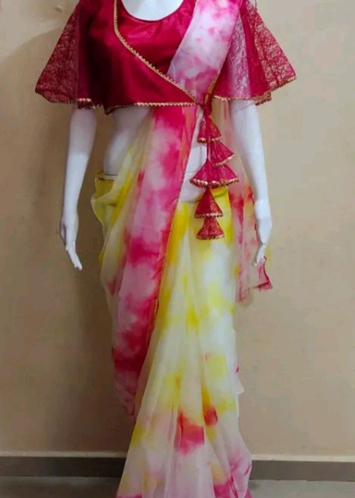 Women Saree With Stiched Blouse