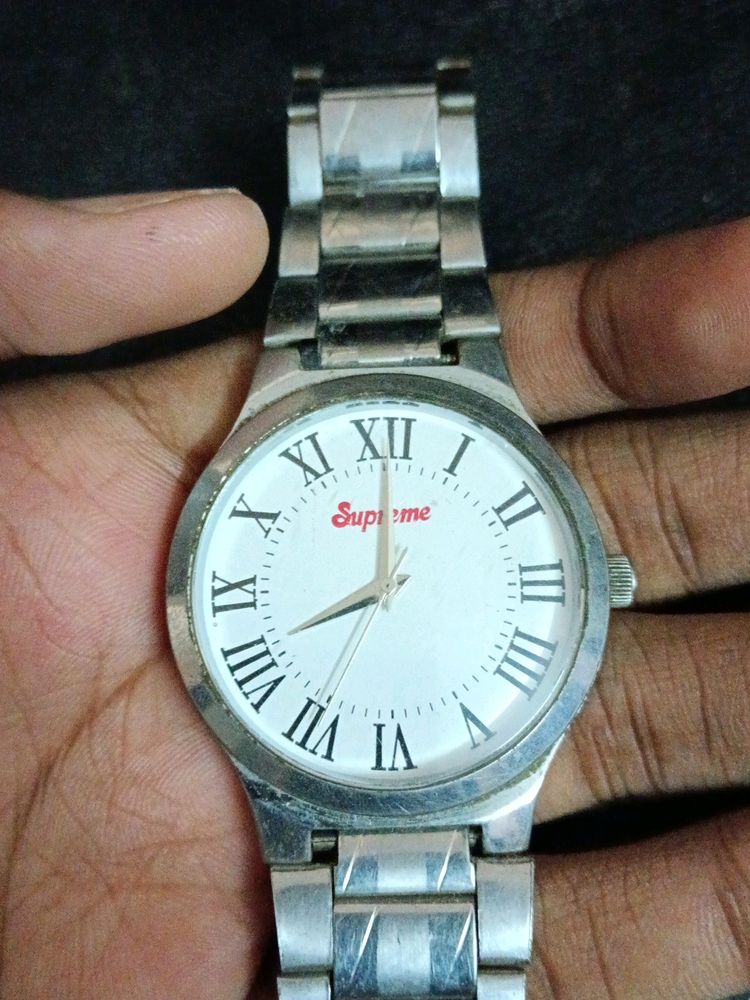 Analog Watch Like New Good Condition