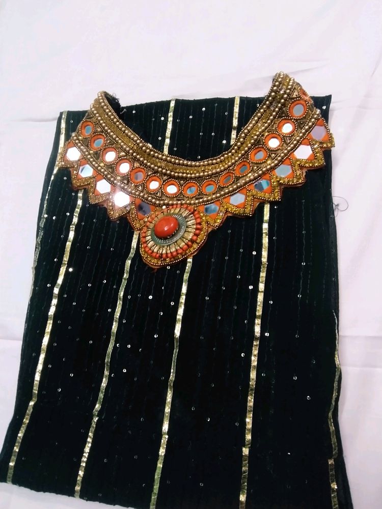 Dark Gota Pakki Kurti