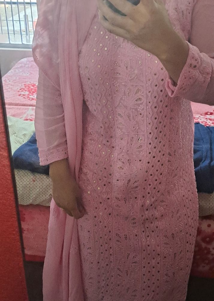 Chikankari Kurta With Dupptta