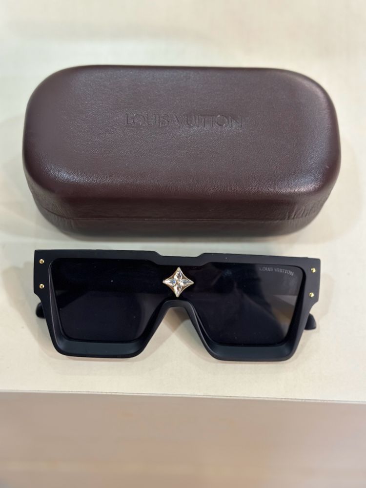 Authentic Louis Vuitton Cyclone Sunglasses