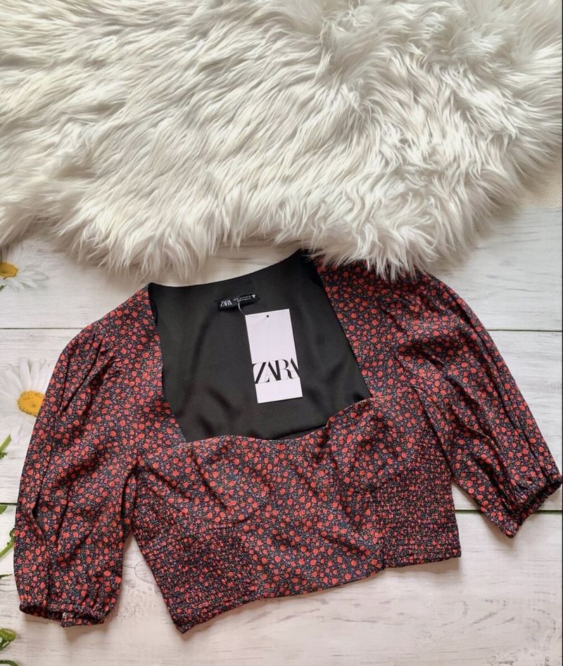 Zara Floral Blouse Size - m