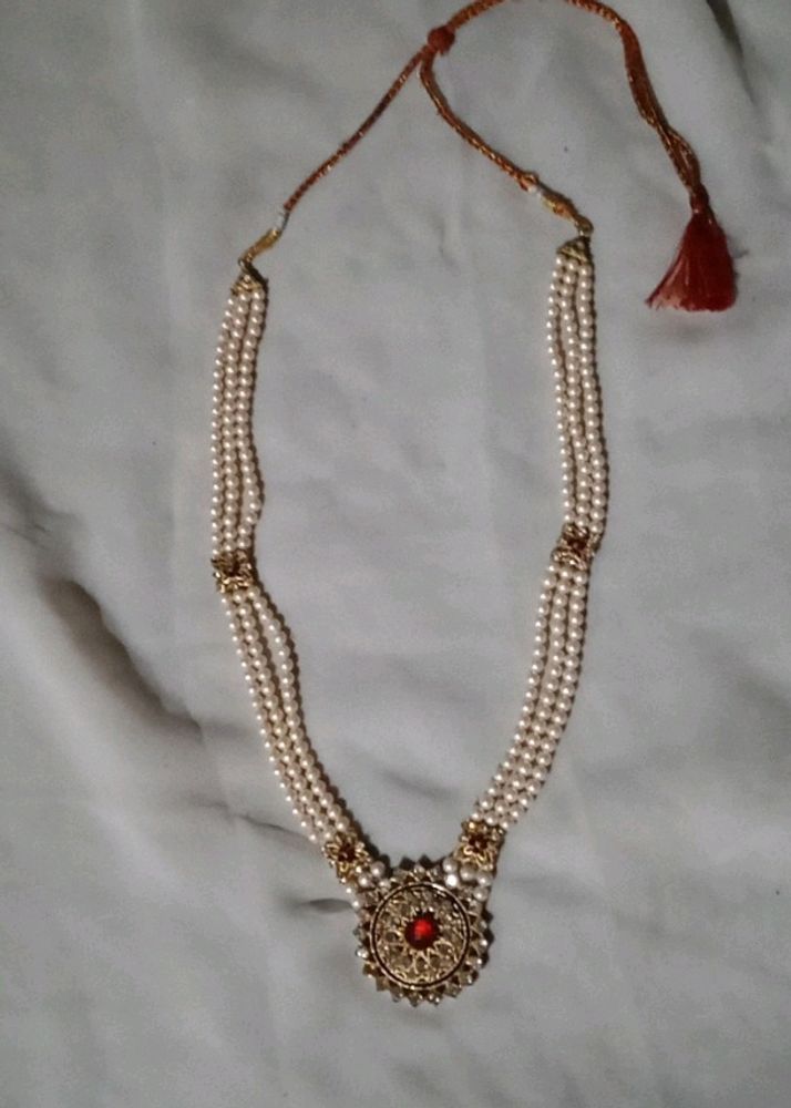 Beautiful Heavy Neckpiece