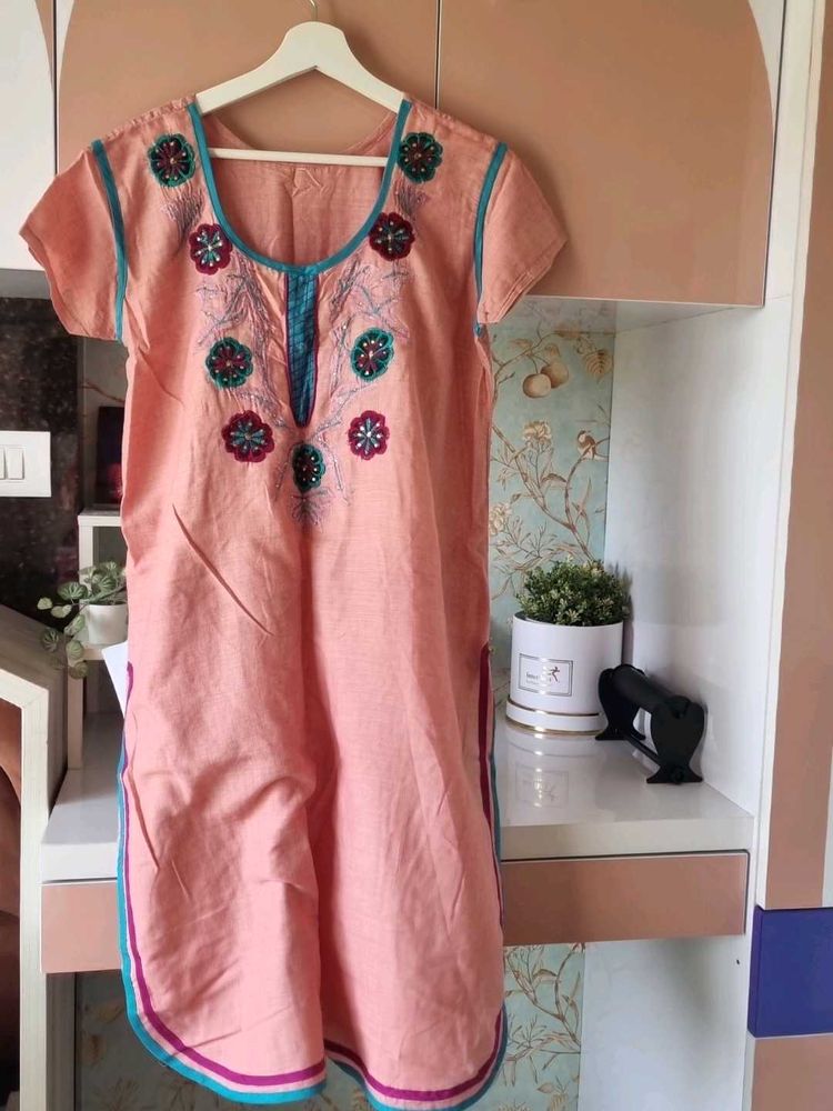 XL Embroidered Kurti for Women