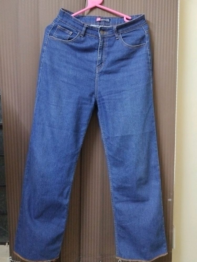 Trendy Straight Jeans