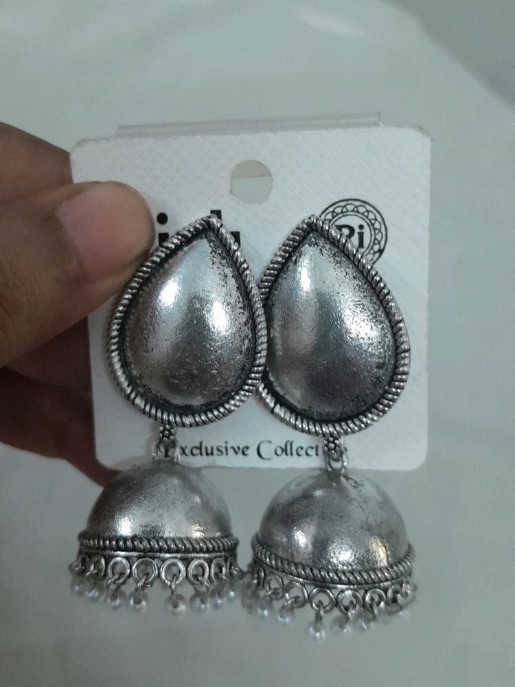 Oxidised Jhumkaas