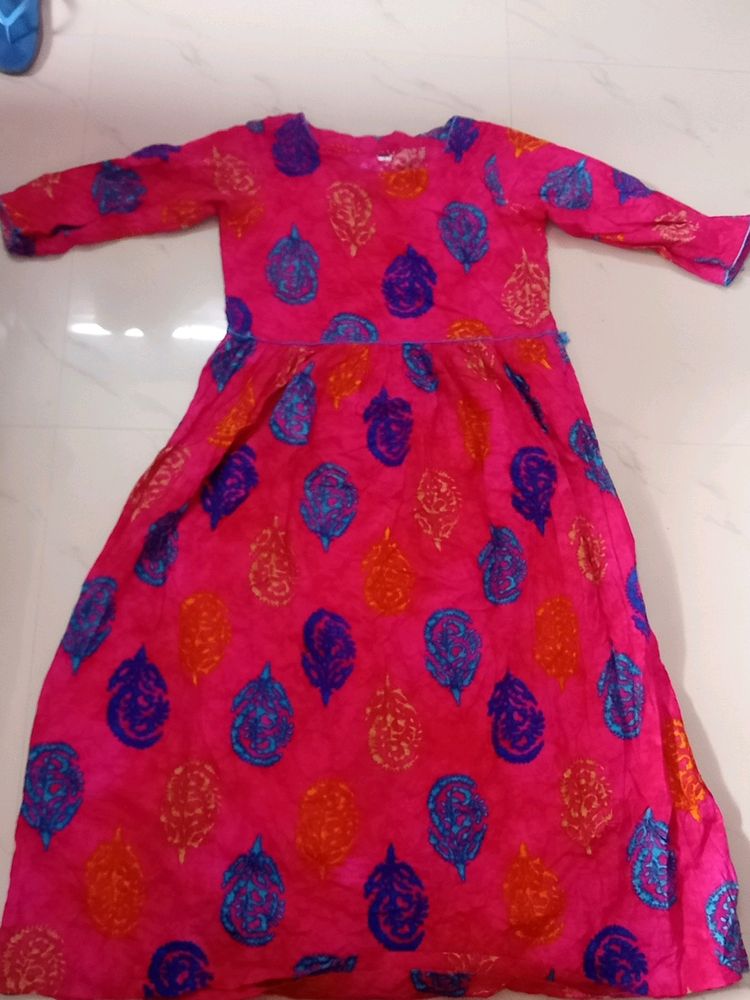 Anarkali Kurthi With 3/4 Th Sleeve,