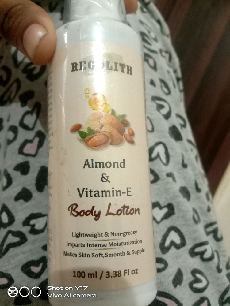 Body Lotion Almond & Vitamin- E